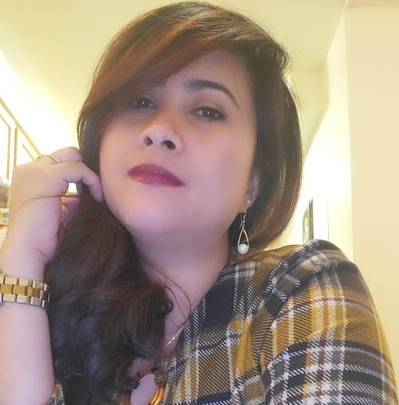 Profile Picture of Maha Sausal (@maha_041) on Poshmark