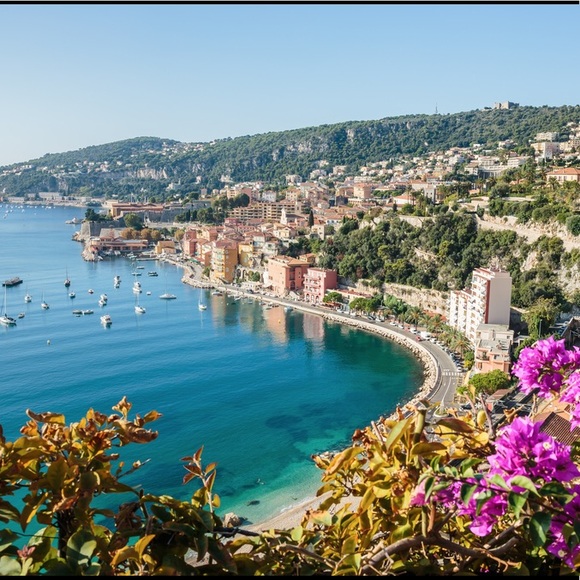 Profile Picture of Cameron Craig (@ccraig08) on Poshmark