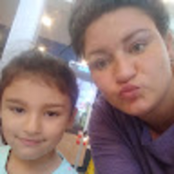 Profile Picture of Tania Grzych (@grzychtania20) on Poshmark