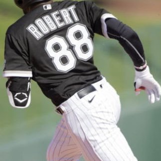 Profile Picture of Luis Robert’s Butt Cheeks (@LuisRobertsButt) on Twitter