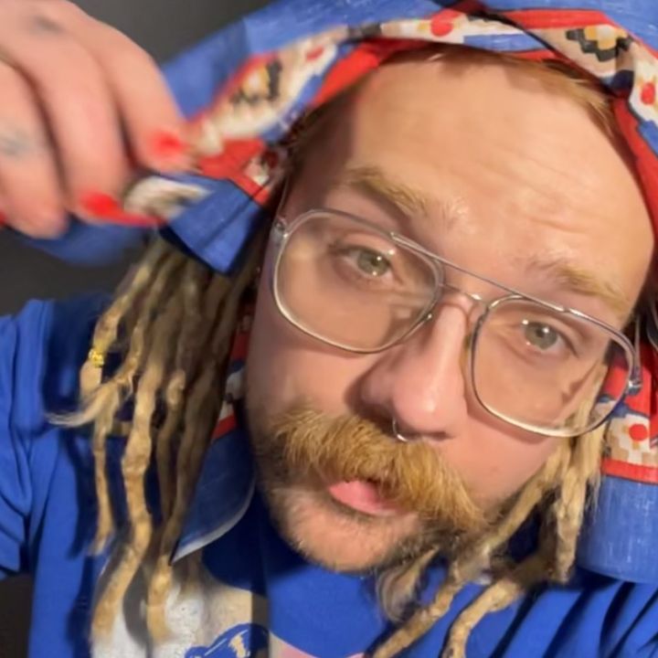 Profile Picture of Jonathan Clancy (@gangsterasshippie) on Tiktok