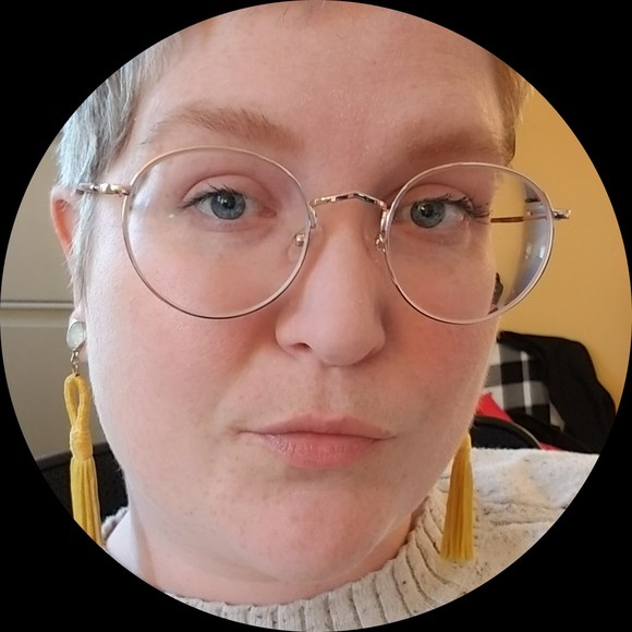 Profile Picture of Ruby Palmer (@bapalmer) on Poshmark