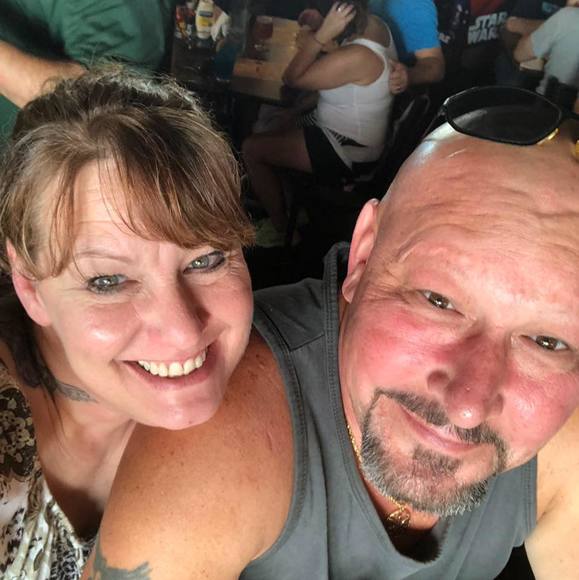 Profile Picture of Susie Karpiak (@stuzer30) on Poshmark