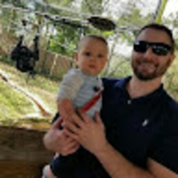 Profile Picture of Eric Clark (@ericclark2385) on Poshmark