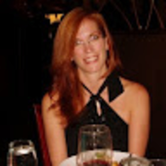 Profile Picture of Jessica Jannenga (@jjannenga) on Poshmark