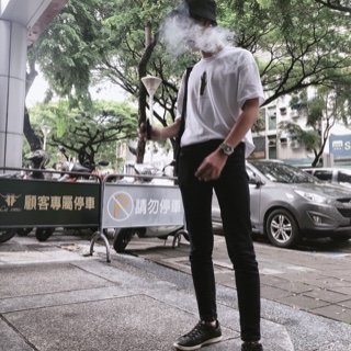 Profile Picture of LENO (@kevin042715) on Twitter