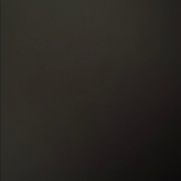 Profile Picture of Kristina Conefrey (@k_conefrey) on Poshmark