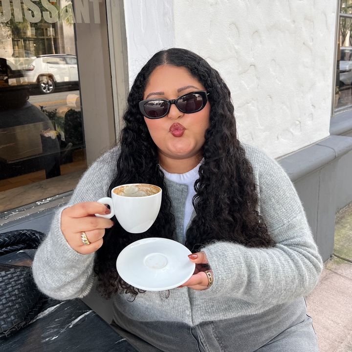 Profile Picture of Stephanie (@stephmnavarro) on Tiktok