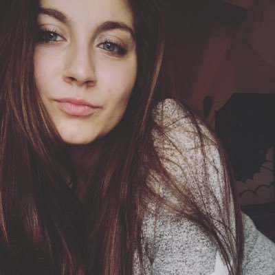 Profile Picture of Roberta (@mentionmercy) on Twitter