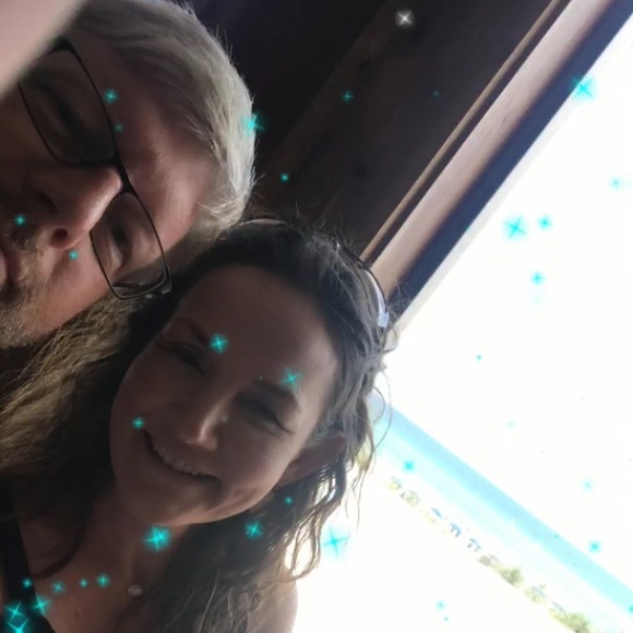 Profile Picture of Mandy Hudson (@hudsonmandy4) on Poshmark