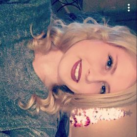 Profile Picture of Amber Kellner (@arosebby93) on Pinterest