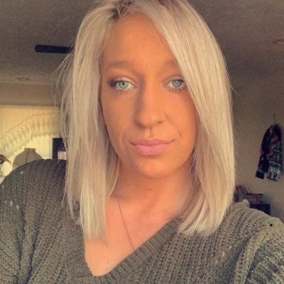 Profile Picture of Cindy Lou Hoo 🎄 (@daviscindy__) on Twitter