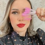 Profile Picture of 𝑱𝒐𝒓𝒅𝒂𝒏𝒂 𝑨𝒔𝒔𝒊𝒔 (@jordanaassisdesign) on Instagram