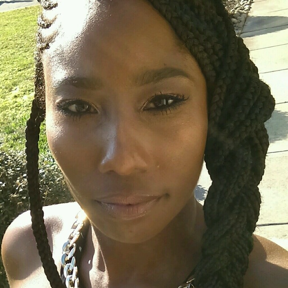 Profile Picture of Jessica Randolph (@ocubedjaya) on Poshmark