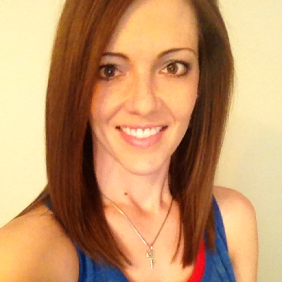 Profile Picture of Lacey Klein (@lmklein614) on Poshmark