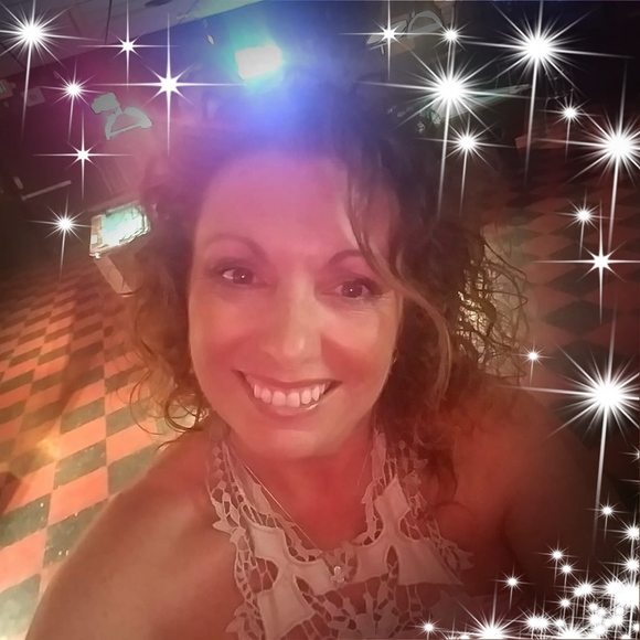 Profile Picture of Shanna Misenhimer (@ssambryano) on Poshmark