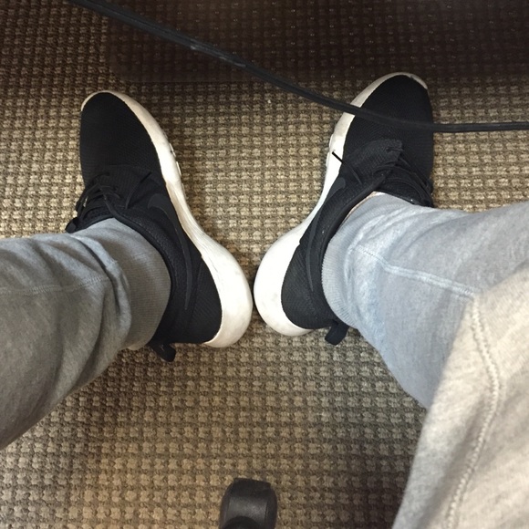 Profile Picture of Nick Hudson (@velocityhd) on Poshmark