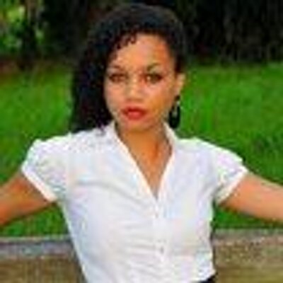 Profile Picture of Eve Nicole Moore (@One_MissM0nroe) on Twitter