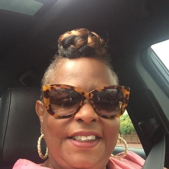 Profile Picture of Jeronda Jones (@jerondak) on Poshmark