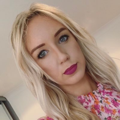 Profile Picture of Holly Barnes (@Holly_Wrightson) on Twitter