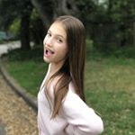 Profile Picture of Heidi Wilhelm (@heidi_loves_strawberries) on Instagram