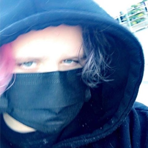 Profile Picture of Isaiah Grieman buchacher (@isaiahgriema572) on Poshmark