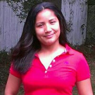Profile Picture of Ana Claros (@anaclaros28) on Twitter