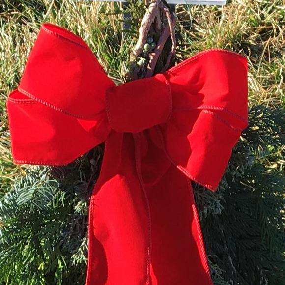 Profile Picture of Joey Hammondsmyers (@j8izenuf) on Poshmark