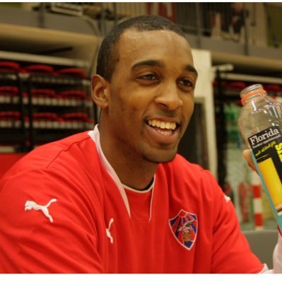 Profile Picture of Craig Walls (@CoachCWalls) on Twitter
