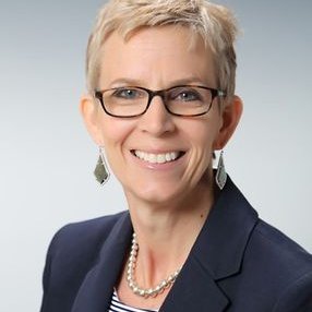 Profile Picture of Paula McCullough (@pmccullough1510) on Twitter