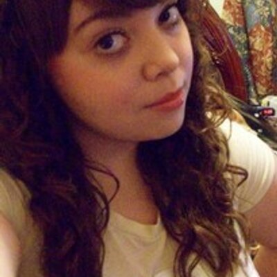 Profile Picture of Jennifer Alvarez (@jenniferARLETTE) on Twitter