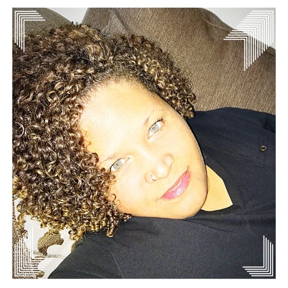 Profile Picture of Tanisha Daniels (@tdaniels0713) on Poshmark