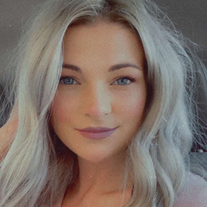 Profile Picture of stephanie howard (@@stephaniehoward259) on Tiktok