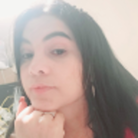 Profile Picture of Consuelo Ulloa ulloa (@consuelou) on Poshmark