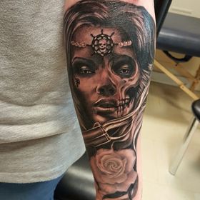 Profile Picture of David Rodenas (@ROYALINKtattoo) on Pinterest