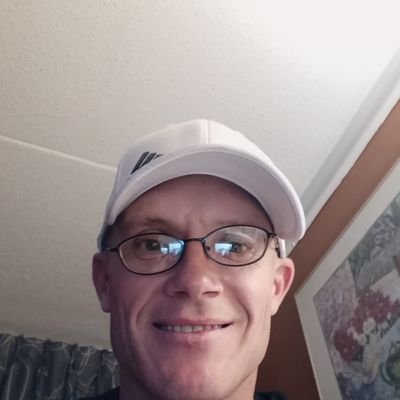 Profile Picture of Joshua Tefft (@joshua_tefft) on Twitter