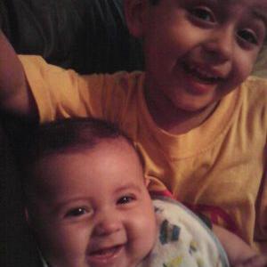 Profile Picture of Rolando Montoya (@rolandomonba) on Twitter