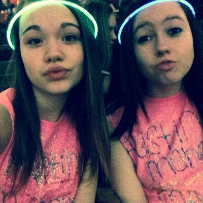 Profile Picture of Mackenzie Hudson (@mackenziehhh) on Twitter