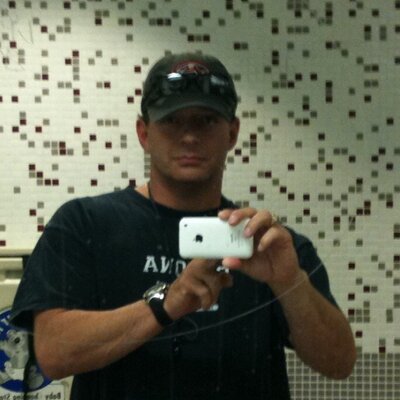 Profile Picture of Jeffrey Cushing (@Jeffrey42) on Twitter