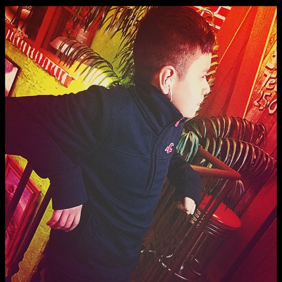 Profile Picture of Bryan Nava (@bryannava) on Poshmark