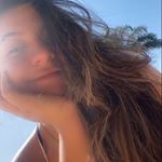 Profile Picture of Julia Lujan (@_julujan) on Instagram