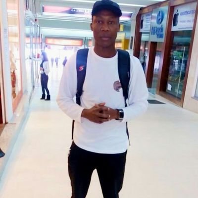 Profile Picture of Bondye Pap Dòmi (@RobertL75658275) on Twitter