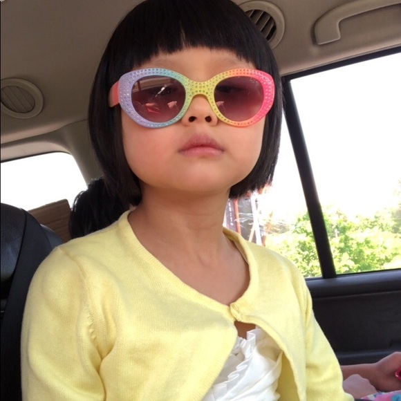 Profile Picture of Feng ling Zheng (@flzheng31) on Poshmark