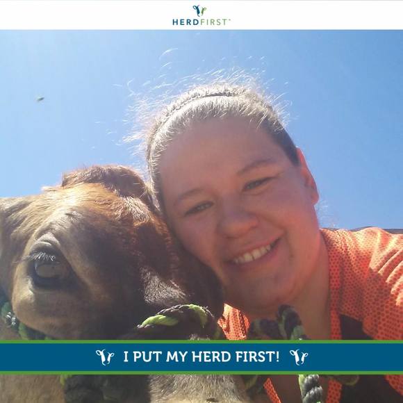 Rebecca Novey - Poshmark Profile Picture of Rebecca Novey (@rnovey) on Poshmark