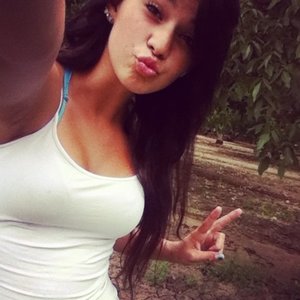 Profile Picture of Kenna Renee (@kenna1286) on Myspace