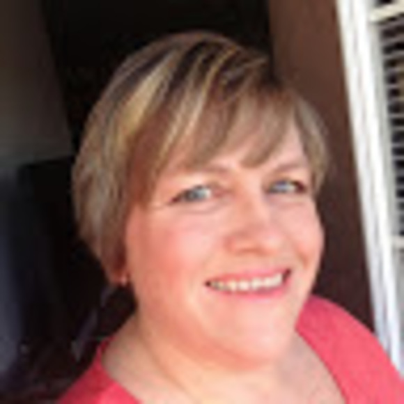 Profile Picture of Sandy Gibbs (@sandykaygibbs) on Poshmark