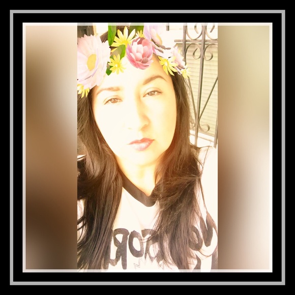 Profile Picture of Justine Ojeda (@giljus04) on Poshmark