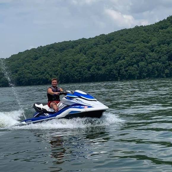 Profile Picture of Stephen Scott (@stephenscott30) on Poshmark