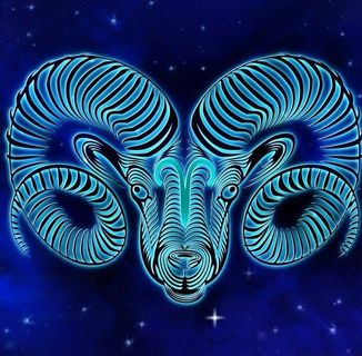 Profile Picture of Elie Desmas (@elie.desmas) on Facebook