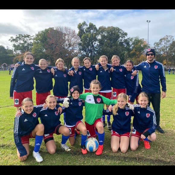 Profile Picture of Ruby Arthur (@514560) on Poshmark